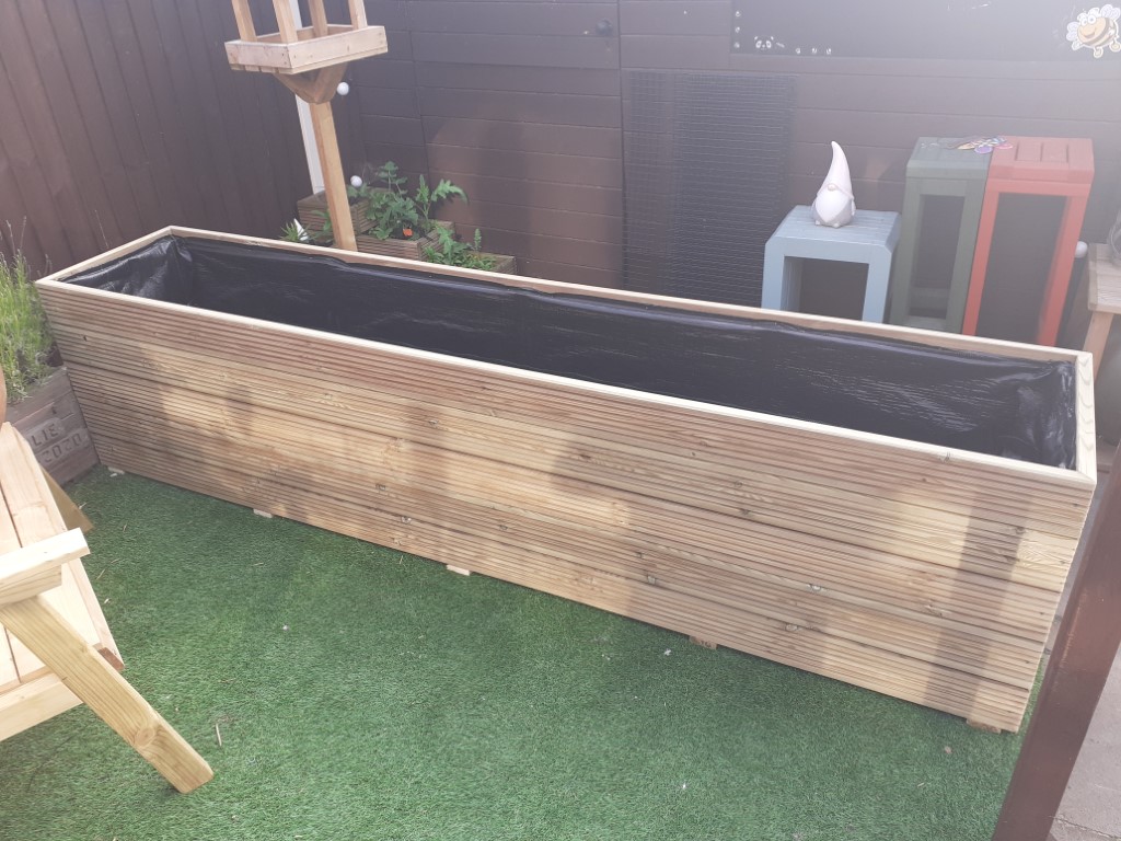 Bespoke Large Decking Planter 1